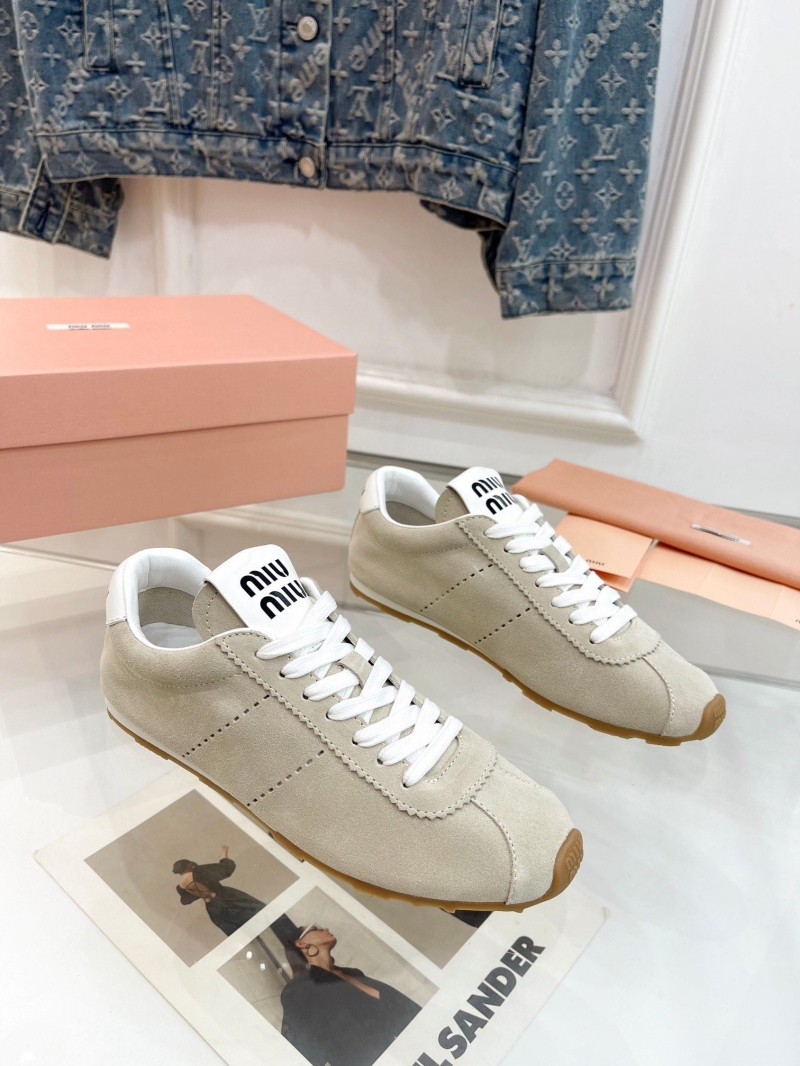 Miu Miu Casual Shoes